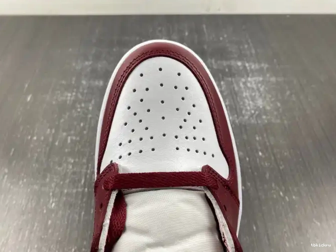 Cheap TBK Team High Air Red 1 OG Jordan DZ5485-160 0526